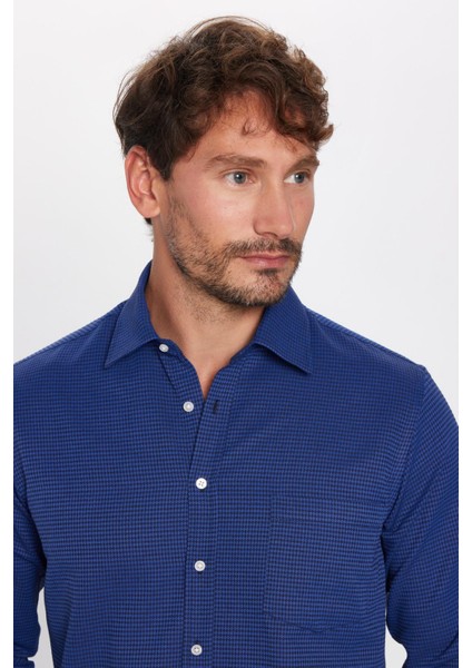 Erkek Klasik Fit Normal Kesim Pamuklu Tek Cepli Armürlü Saks Mavi Gömlek fiyatları