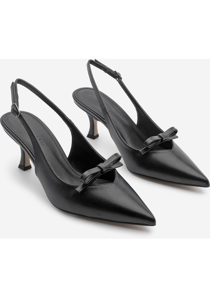 Kadın Stiletto Sivri Burun Fiyonk Detaylı Arkası Açık Topuklu Ayakkabı Nutge