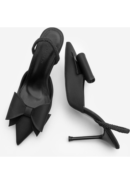Kadın Stiletto Fiyonk Detaylı Arkası Açık Lastikli Topuklu Ayakkabı Loderya