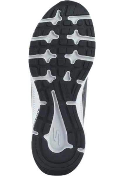 Go Run Consistent 2.0 - Advantage 220863-BKCC Siyah Koşu&Yürüyüş Ayakkabısı fırsatları