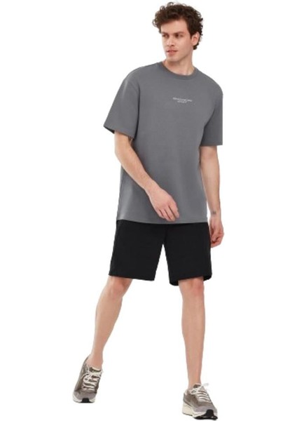 Graphic T-Shirt M Short Sleeve S231094-003 Gri Tişört fırsatları