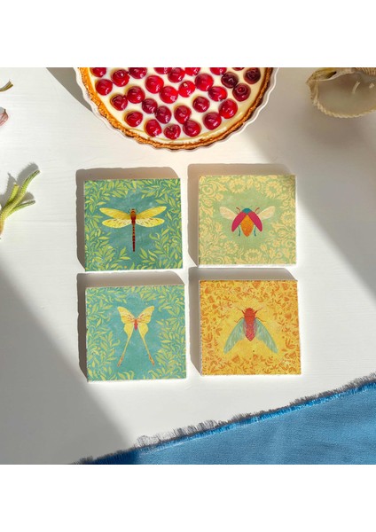 Böcek ve Çiçek Desenli Doğal Taş Bardak Altlığı, Yusufçuk ve Arı Temalı, 4’lü Set fiyatları