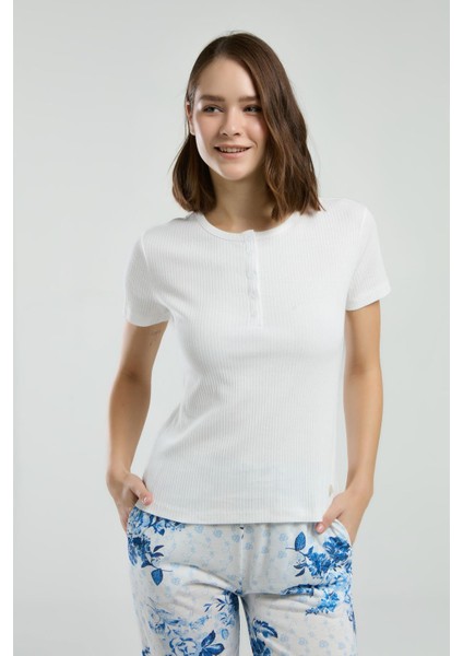 Üst Kaşkorse Düz Renk, Alt Çiçek Baskılı Cepli Büyük Beden Pijama Takım fiyatları