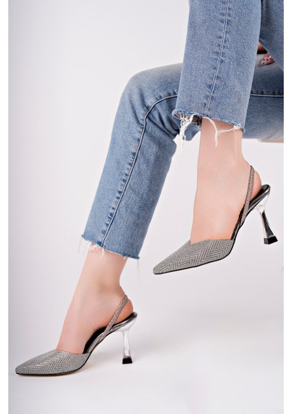 BA04567 Siyah Kadın Pul Simli Şeffaf Lastikli Abiye 9 cm Topuklu Ayakkabı