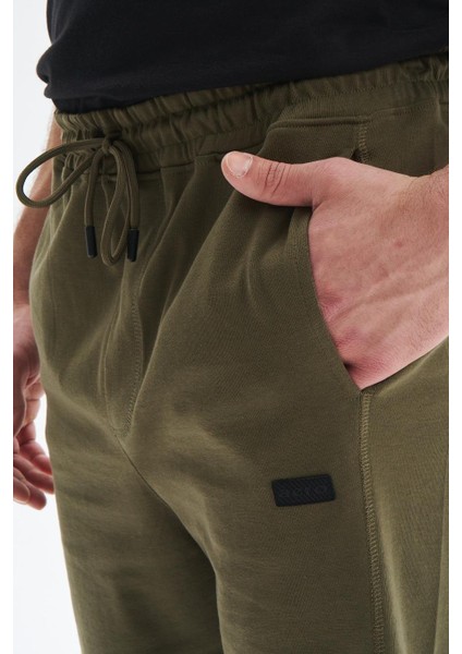 Erkek Regular Fit Basic Süprem % 100 Pamuk Cepli Şort Y29504279002