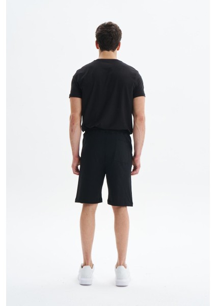 Erkek Regular Fit Basic Süprem % 100 Pamuk Yandan Ve Arka Cepli Şort Y29504279302