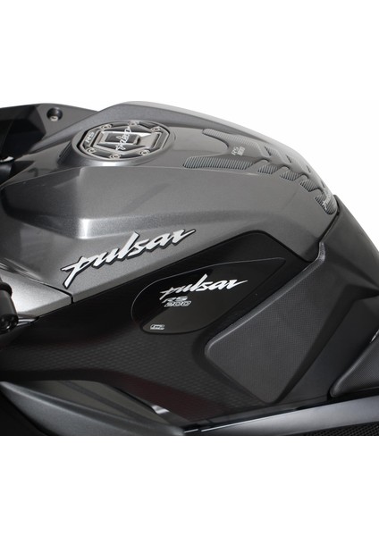Bajaj Rs 200 2015-2020 Uyumlu Tank Pad Seti Siyah