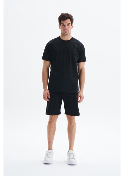 Erkek Regular Fit Basic Süprem % 100 Pamuk Yandan Ve Arka Cepli Şort Y29344279402