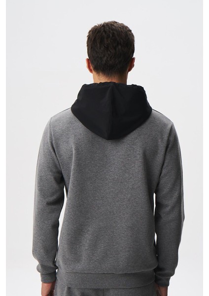 Erkek Slim Fit Basic Kanguru Cepli Su Geçirmeyen Scuba Kumaş Interlok Kapşonlu Sweatshirt K28254988601