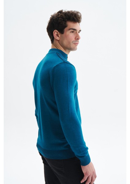 Erkek Slim Fit Likralı Akrilik Kumaş Yarım Yaka Triko Kazak K0KRO0864