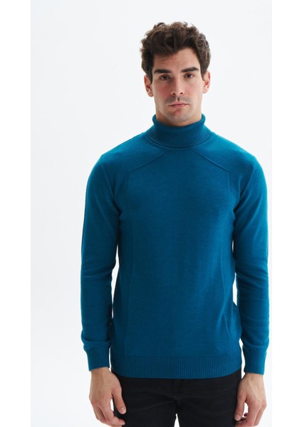 Erkek Slim Fit Likralı Akrilik Kumaş Boğazlı Yaka Triko Kazak K0KRO0862