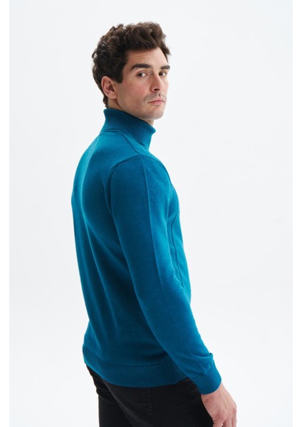 Erkek Slim Fit Likralı Akrilik Kumaş Boğazlı Yaka Triko Kazak K0KRO0862 fırsatları