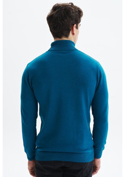 Erkek Slim Fit Likralı Akrilik Kumaş Boğazlı Yaka Triko Kazak K0KRO0862 indirimleri