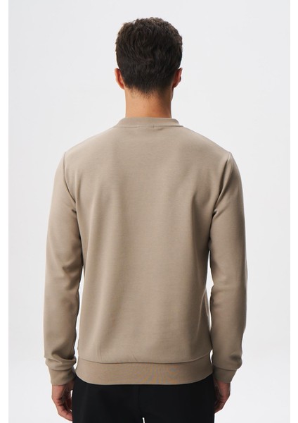 Erkek Slim Fit Su Geçirmeyen Scuba Kumaş Interlok Bisiklet Yaka Sweatshirt K28124988801 indirimleri