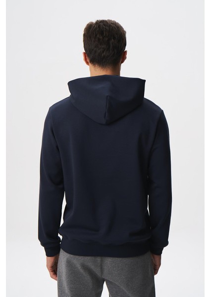 Erkek Slim Fit Scuba Interlok Su Geçirmeyen Kanguru Cepli Kapşonlu Sweatshirt K28254988701 indirimleri