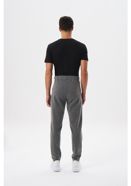 Erkek Slim Fit Scuba Su Geçirmeyen Kumaş Normal Paça Eşofman Altı K28174998501