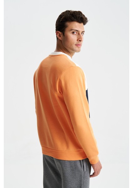 Erkek Regular Fit Çok Renkli Bisiklet Yaka Sweatshirt K28124602801 fırsatları