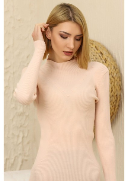 Kadın Pudra Pembe Kendinden Yakalı Fitilli Triko Kazak