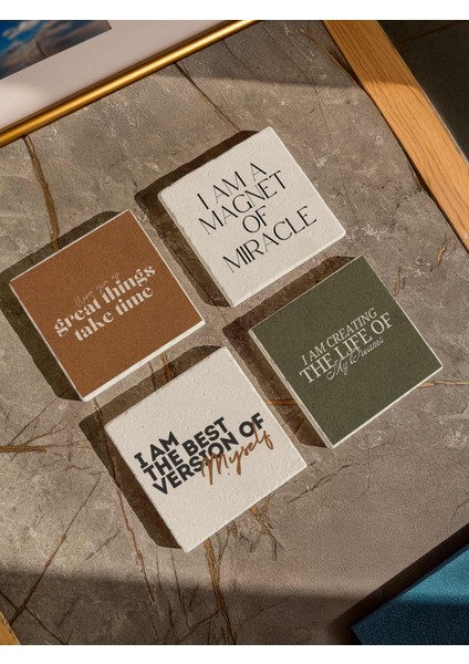 Motivasyon Manifest Sözlü Doğal Taş Bardak Altlığı, Ilham Veren Tasarımlar, 4’lü Set fiyatları