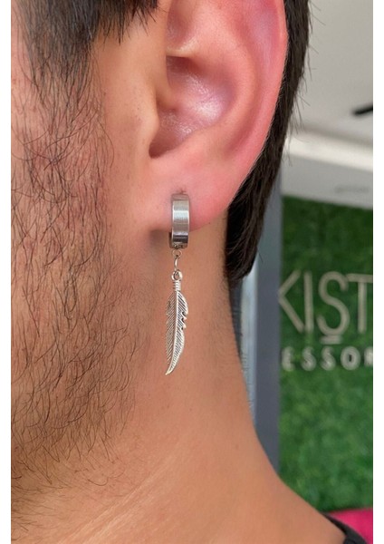 Deliksiz Gümüş Renk Tüy Figürlü Çelik Unisex Küpe (Tek)