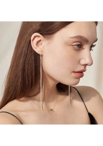 Su Yolu Taşlı Uzun Küpe