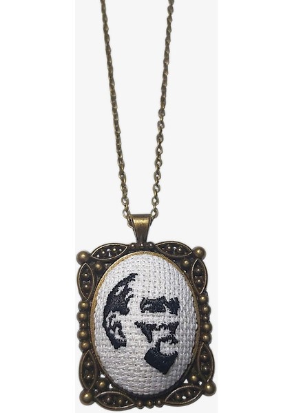 Kemal Atatürk Kanaviçe Etamin Kolye Uzun Zincir