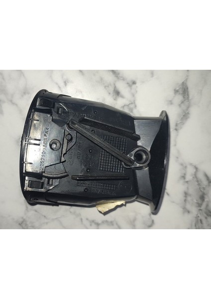 Caddy Havalandırma Izgarası Oem 3VEX7039A