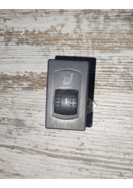 Passat B5 Sol Koltuk Isıtma Tuşu 3B0963563 Oem Sorunsuz Bir Üründür
