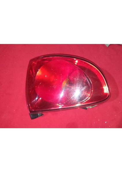 Seat Altea Sağ Stop Oem 5P0945095D