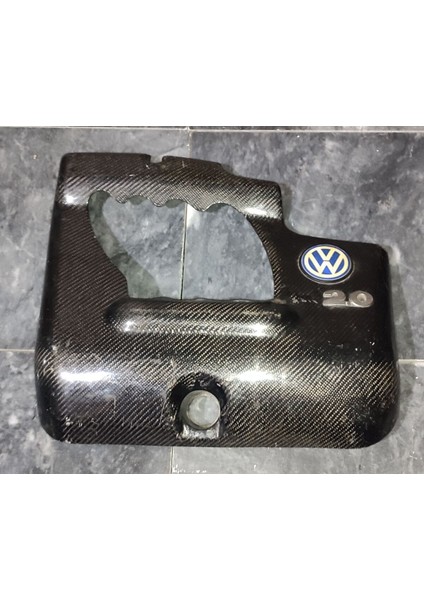 Volkswagen Motor Kapağı 2.0 06G103925