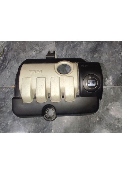 Sharan Motor Kapağı Galaxy Motor Kapağı Alahambra Motor Kapağı Oem 4 Silindir Sorunsuz 7M5103925