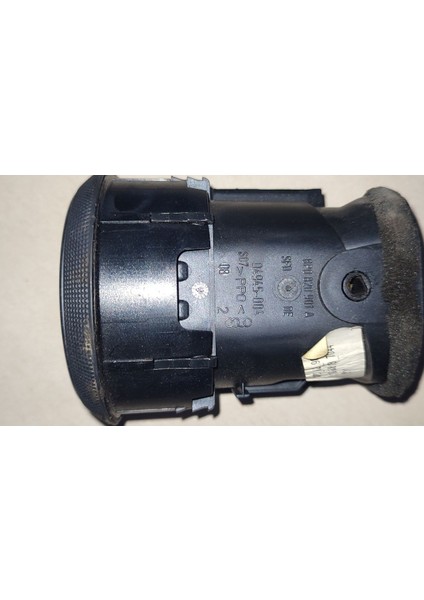 Audi A3 Havalandırma Izgarası 8P0820901A modelleri