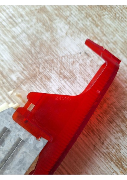 Nissan Almera Tino 3.stop Fren Lambası 029021 fiyatları