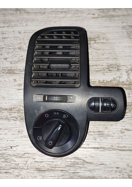 Polo Far Anahtarı Polo Havalandırma Izgarası Sol Oem 6n Kasa