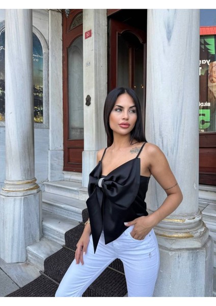 Taş Detaylı Fiyonklu Kadın Saten Crop Büstiyer