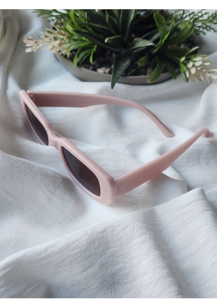 Didörtgen Oval Köşeli Çerçeveli Soft Pembe Renkli Çocuk Gözlüğü fırsatları