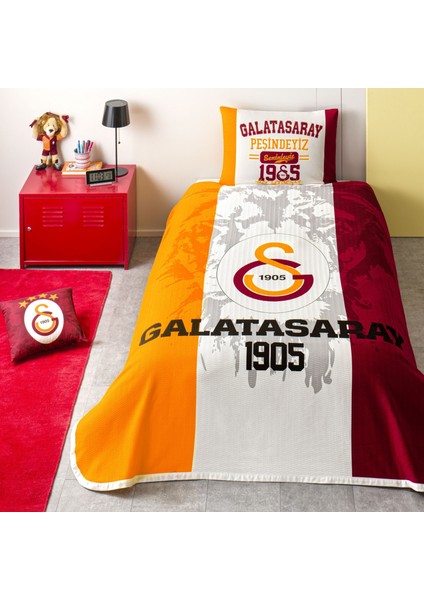 Taç Lisanslı Galatasaray Soccer Tek Kişilik Pamuk Pike Takımı