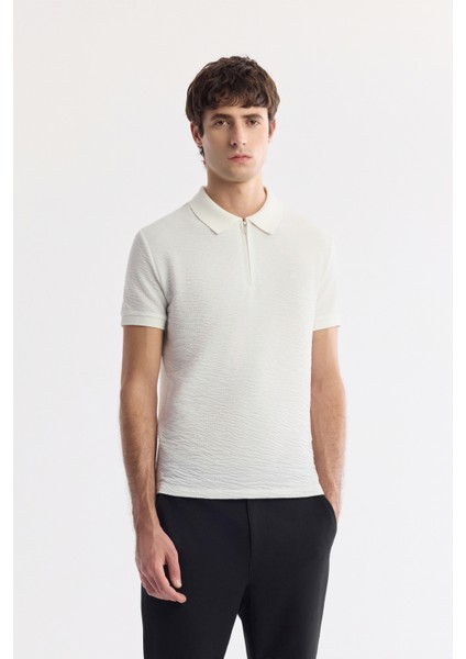Erkek Beyaz Fermuarlı Polo Yaka Dokulu Jakarlı T-Shirt A51Y1019