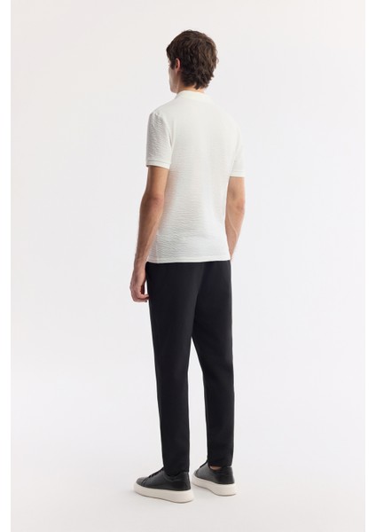 Erkek Beyaz Fermuarlı Polo Yaka Dokulu Jakarlı T-Shirt A51Y1019