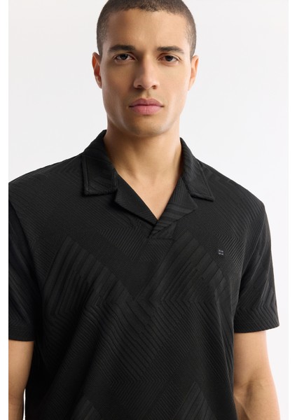 Erkek Siyah Apaj Yaka Enine Çizgili Jakarlı T-shirt A51Y1145