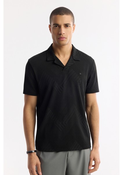 Erkek Siyah Apaj Yaka Enine Çizgili Jakarlı T-shirt A51Y1145