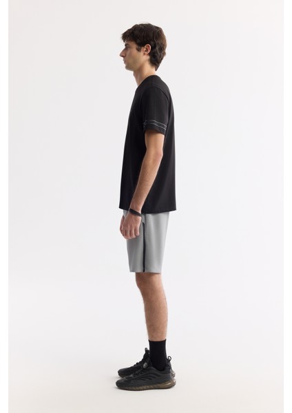 Erkek Siyah Bisiklet Yaka Enjeksiyon Baskılı 2'İplik T-Shirt A51Y1163