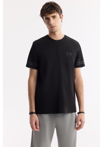 Erkek Siyah Bisiklet Yaka Enjeksiyon Baskılı 2'İplik T-Shirt A51Y1163