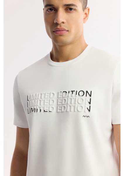 Erkek Beyaz Bisiklet Yaka Baskılı Bi-Stretch İnterlok Regular Fit T-Shirt A51Y1003