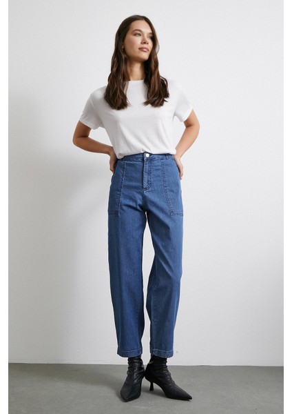 Cep Detaylı Paçası Katlamalı Mom Jean Mavi modelleri
