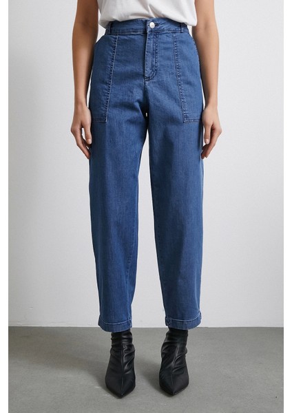 Cep Detaylı Paçası Katlamalı Mom Jean Mavi indirimleri