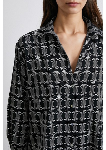 Geometrik Desenli Gömlek Siyah fiyatları