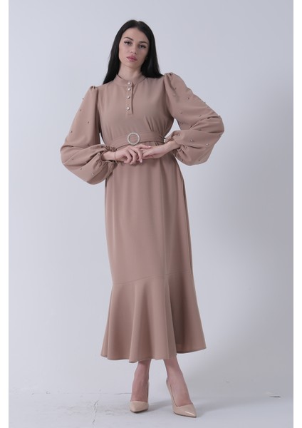 Bej Taş Detaylarla Süslenmiş Şık Elbise 4673002.55 fırsatları