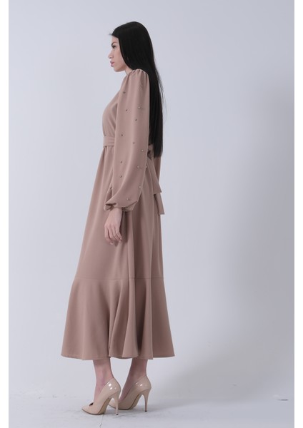 Bej Taş Detaylarla Süslenmiş Şık Elbise 4673002.55 indirimleri