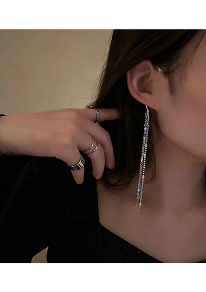 Taşlı Kulak Aksesuarı Kadın Küpe